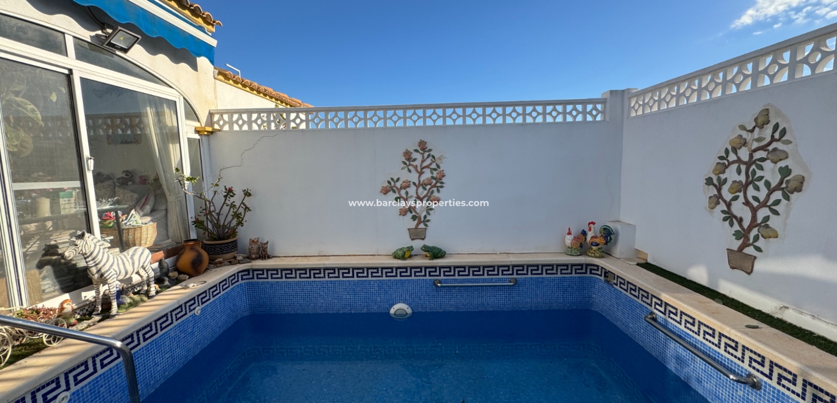 Resale - Quad - Urb. La Marina