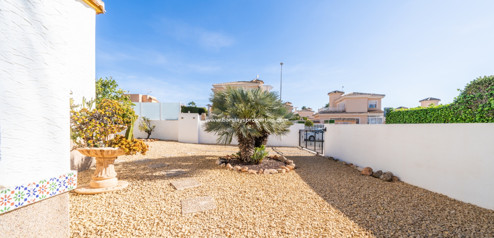 Resale - Quad - Urb. La Marina