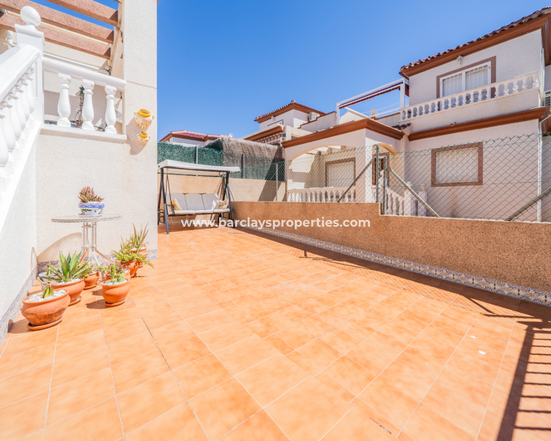 Resale - Quad - Urb. La Marina