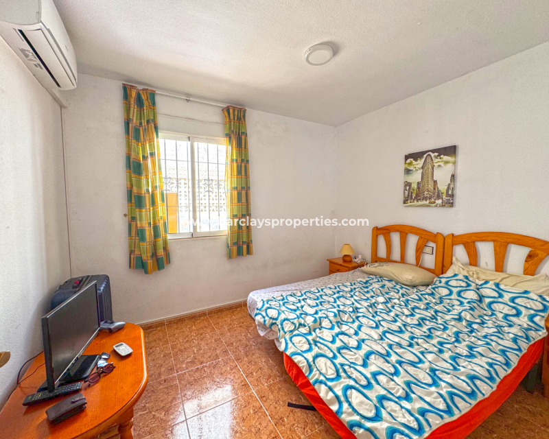 Resale - Quad - Urb. La Marina