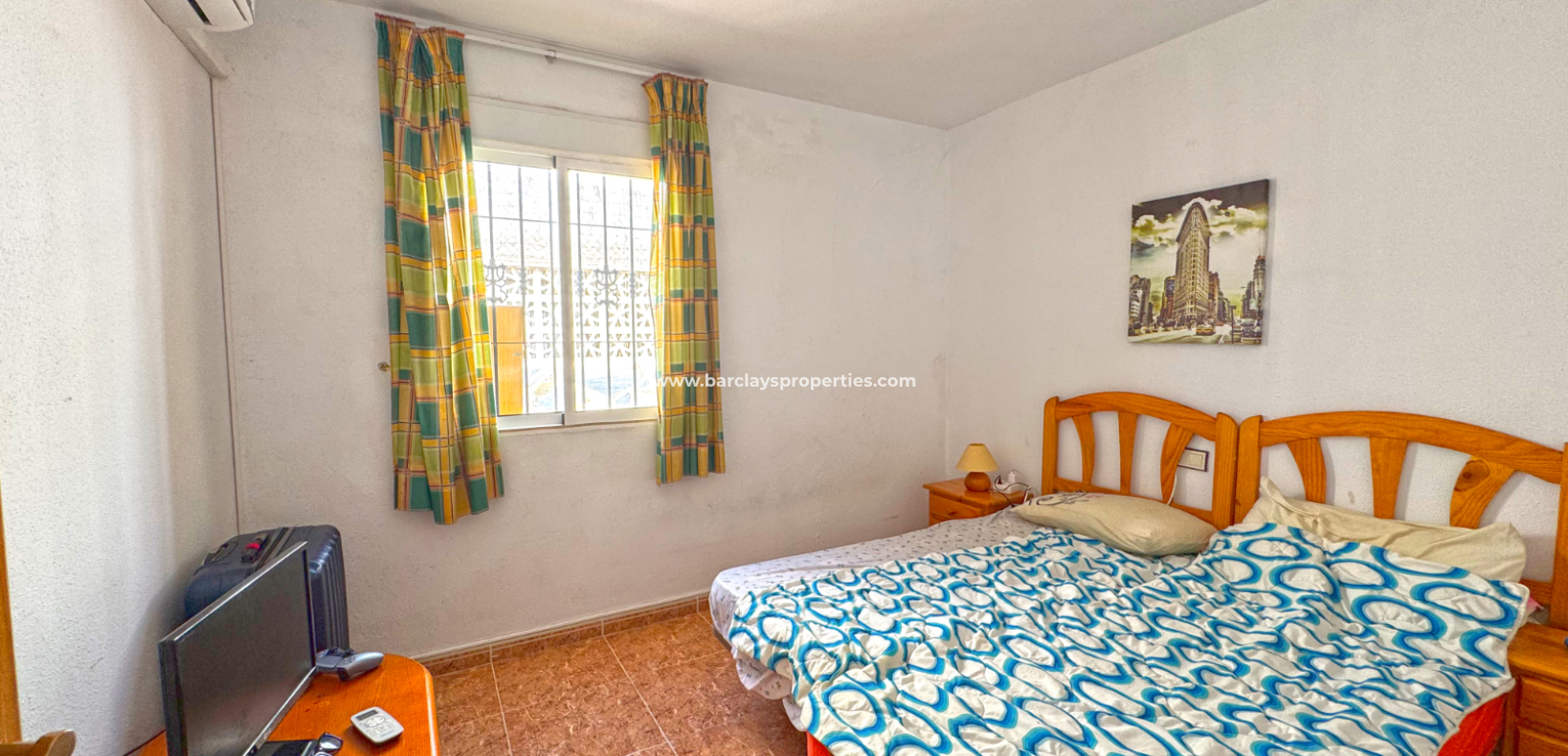 Resale - Quad - Urb. La Marina