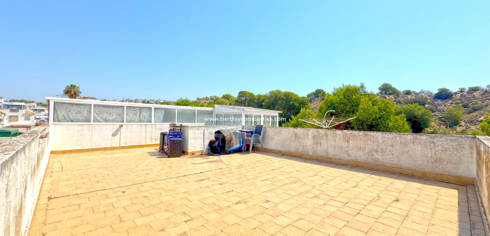 Resale - Quad - Urb. La Marina