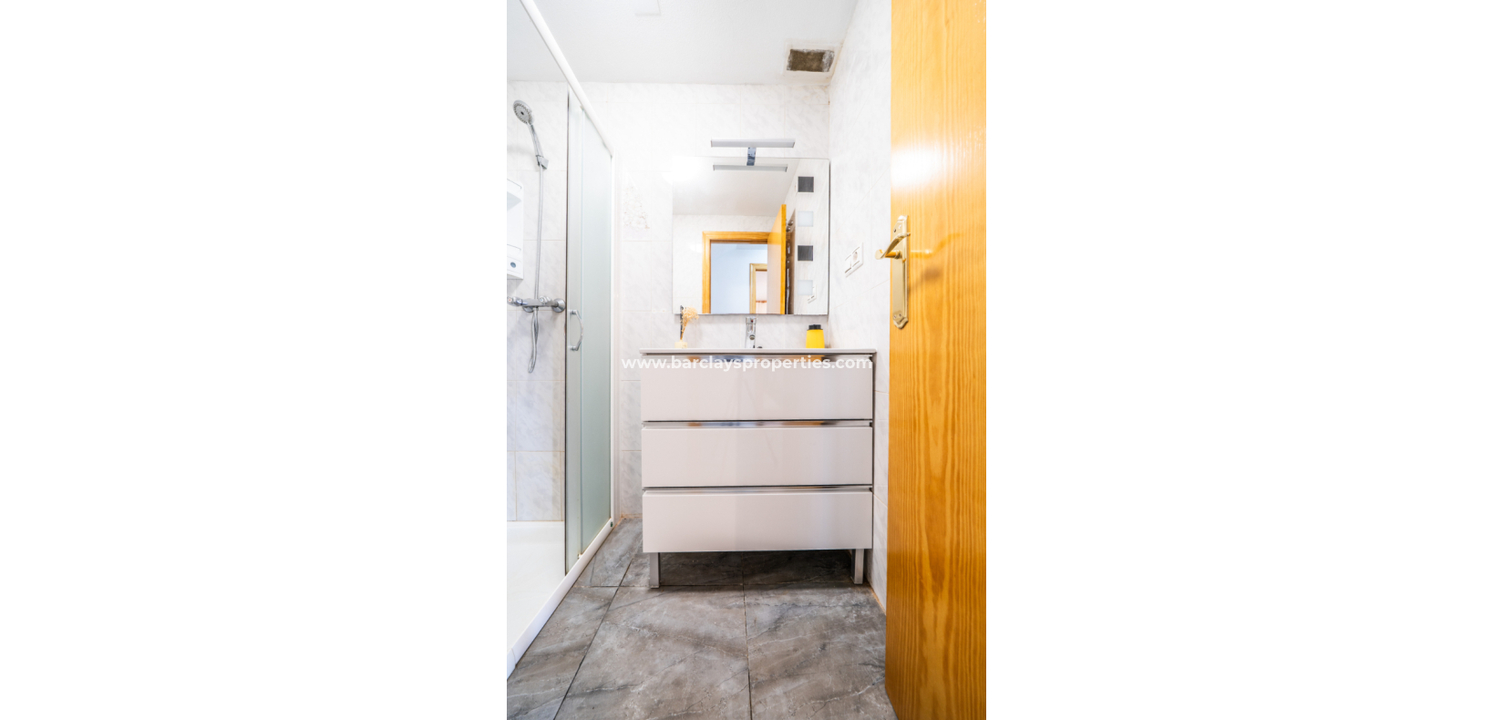 Resale - Quad - Urb. La Marina