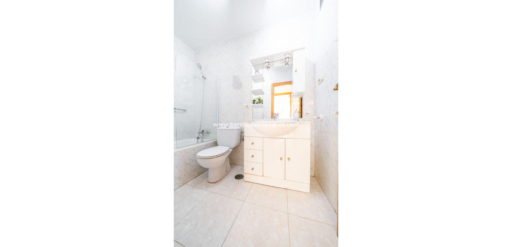 Resale - Quad - Urb. La Marina