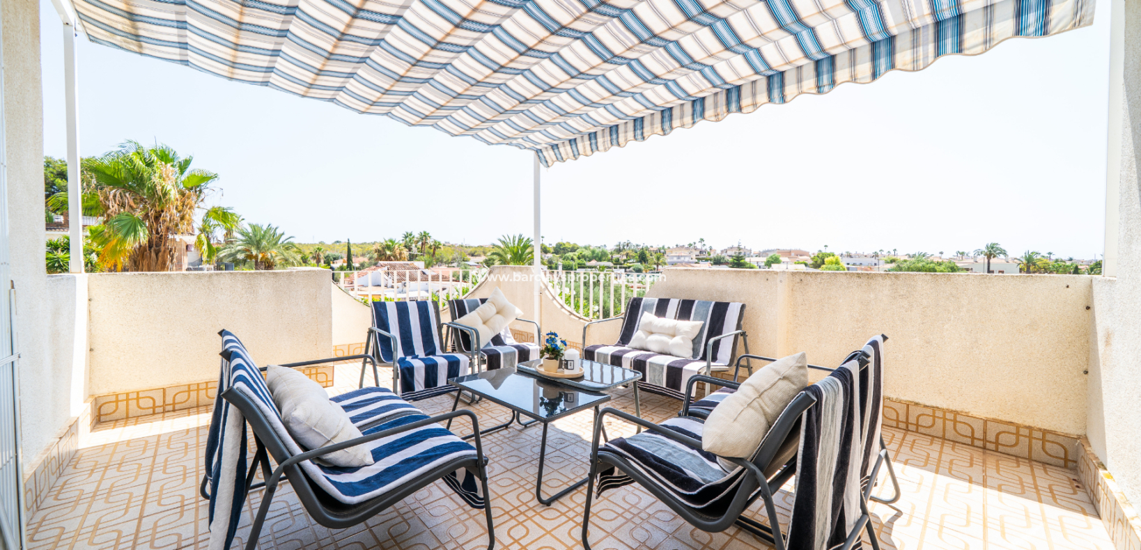 Resale - Quad - Urb. La Marina