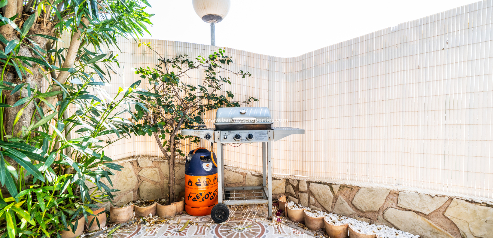 Resale - Quad - Urb. La Marina