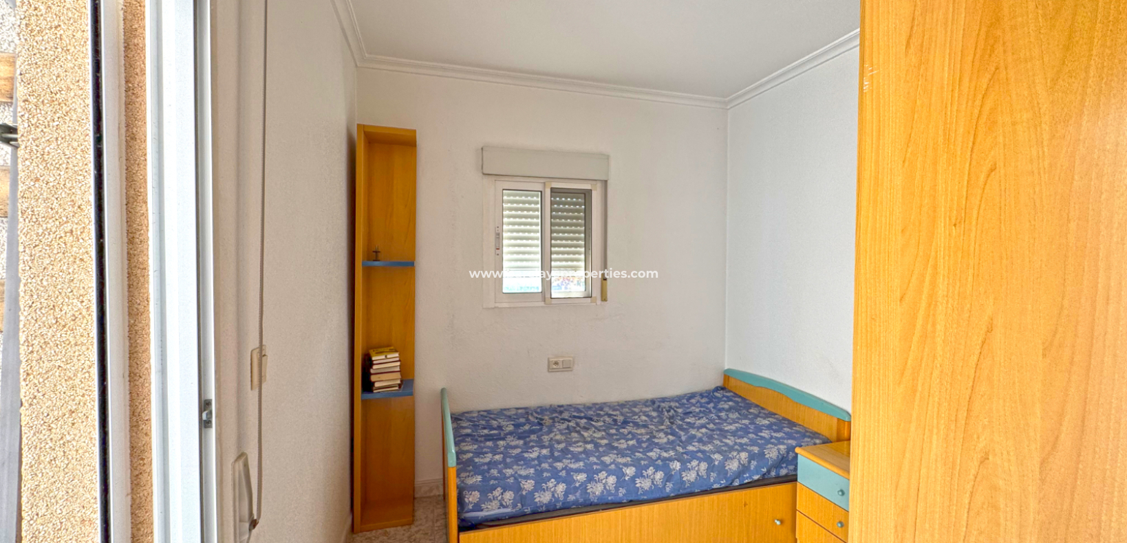 Resale - Quad - Urb. La Marina