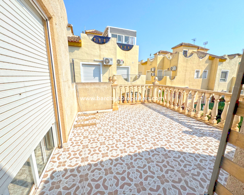 Resale - Quad - Urb. La Marina