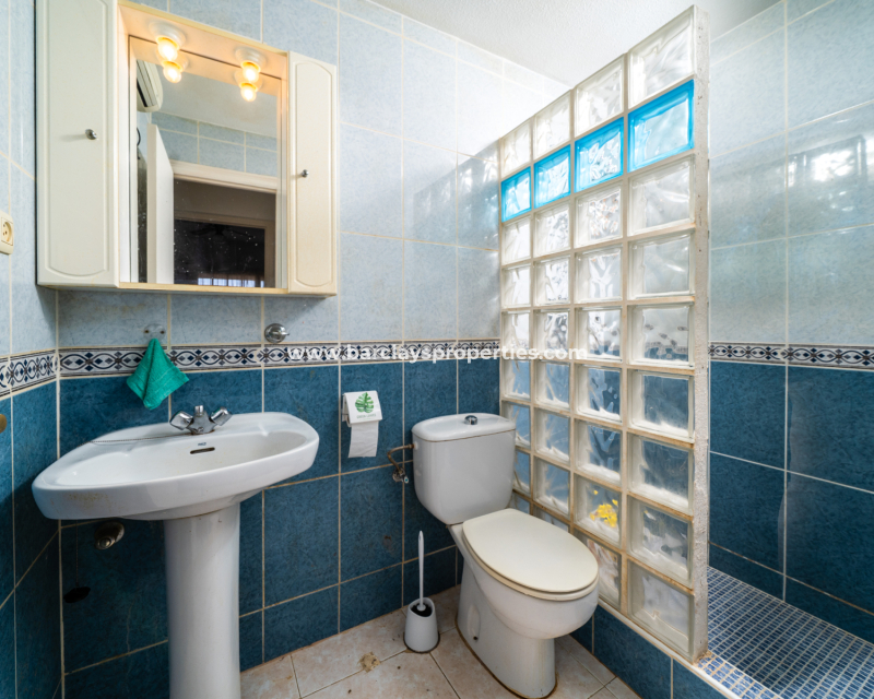 Resale - Quad - Urb. La Marina