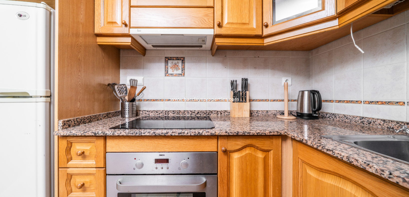 Resale - Quad - Urb. La Marina