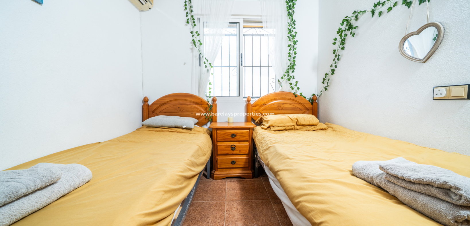 Resale - Quad - Urb. La Marina