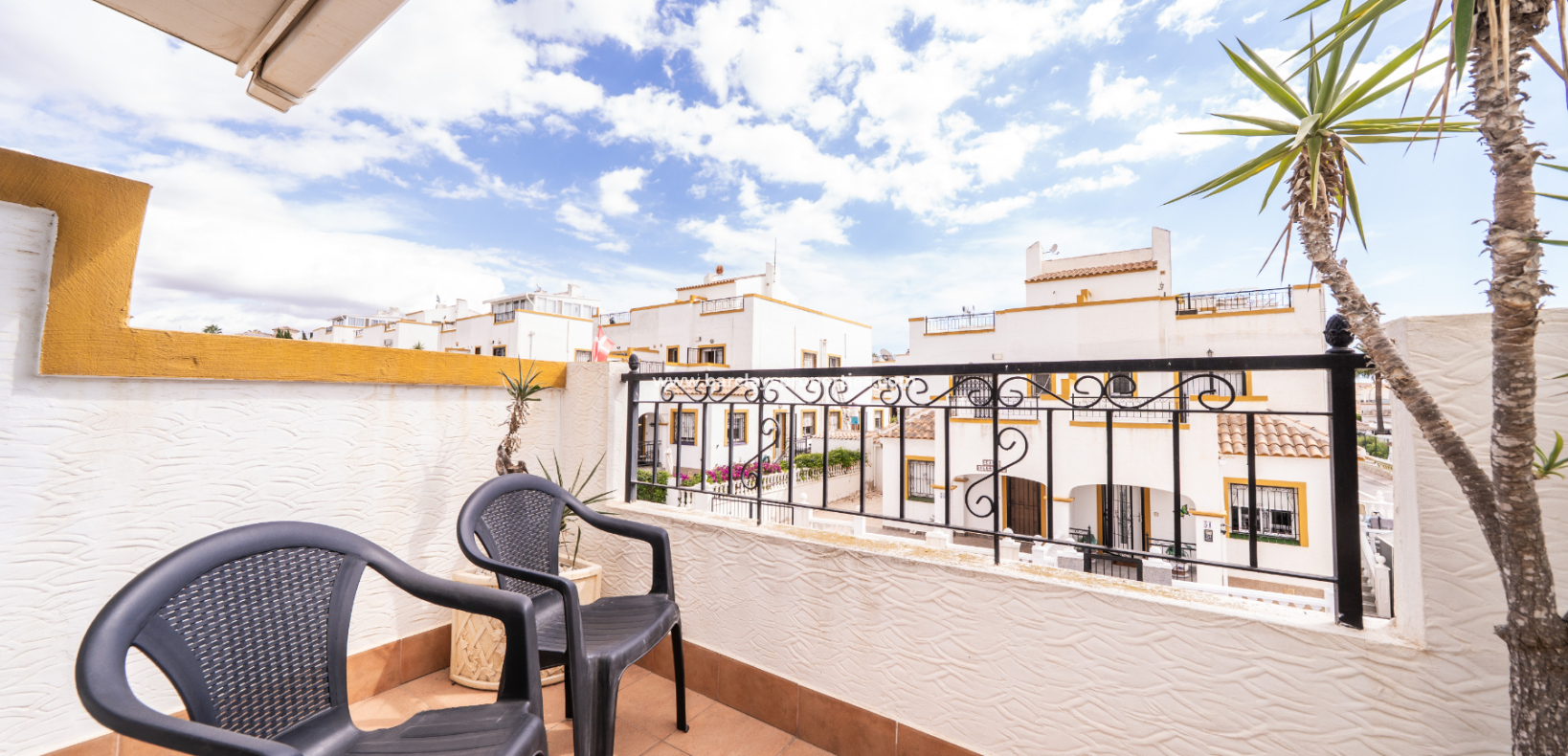 Resale - Quad - Urb. La Marina