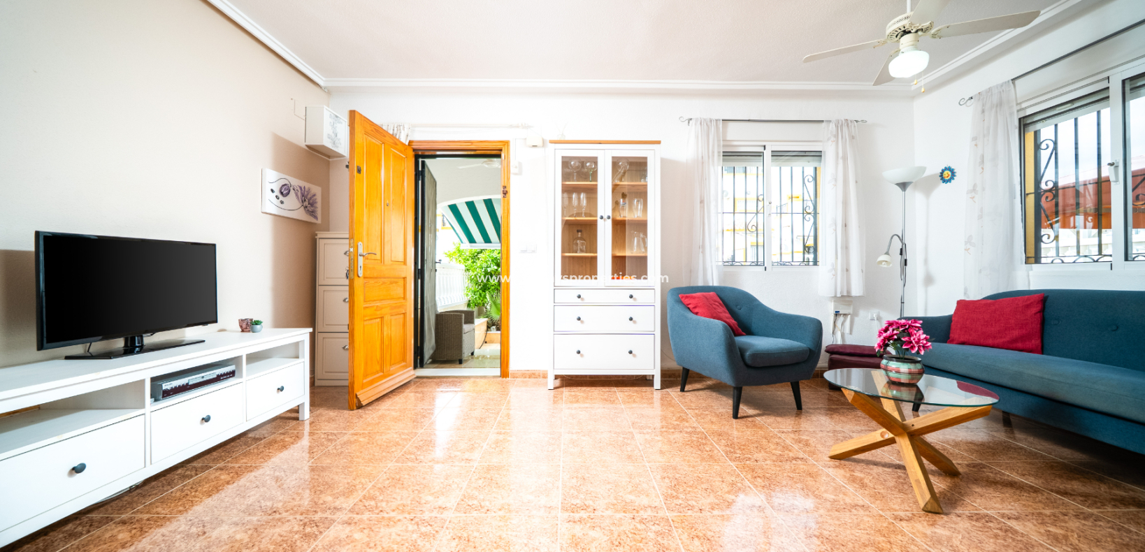 Resale - Quad - Urb. La Marina