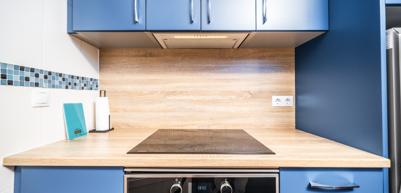 Resale - Quad - Urb. La Marina