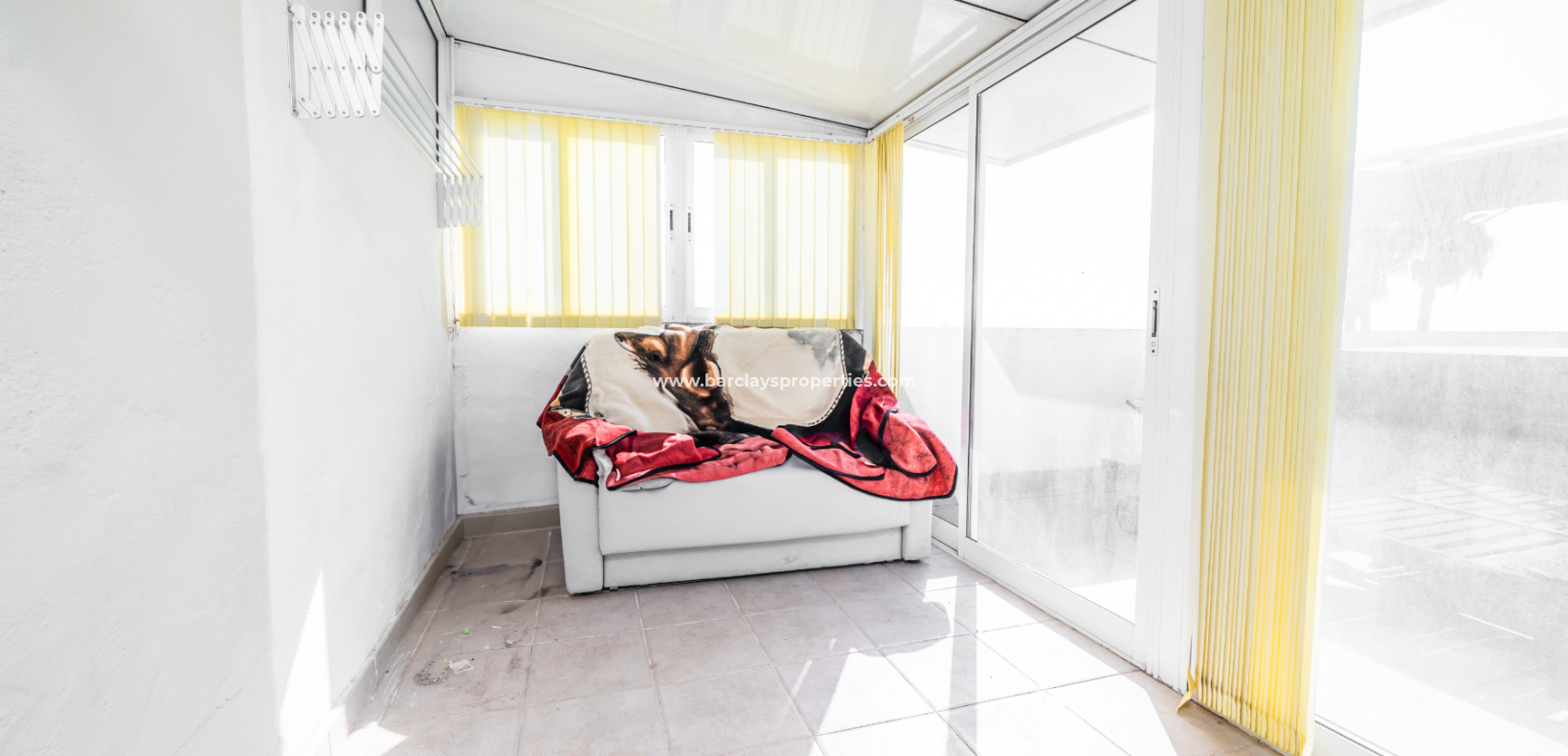 Resale - Quad - Urb. La Marina