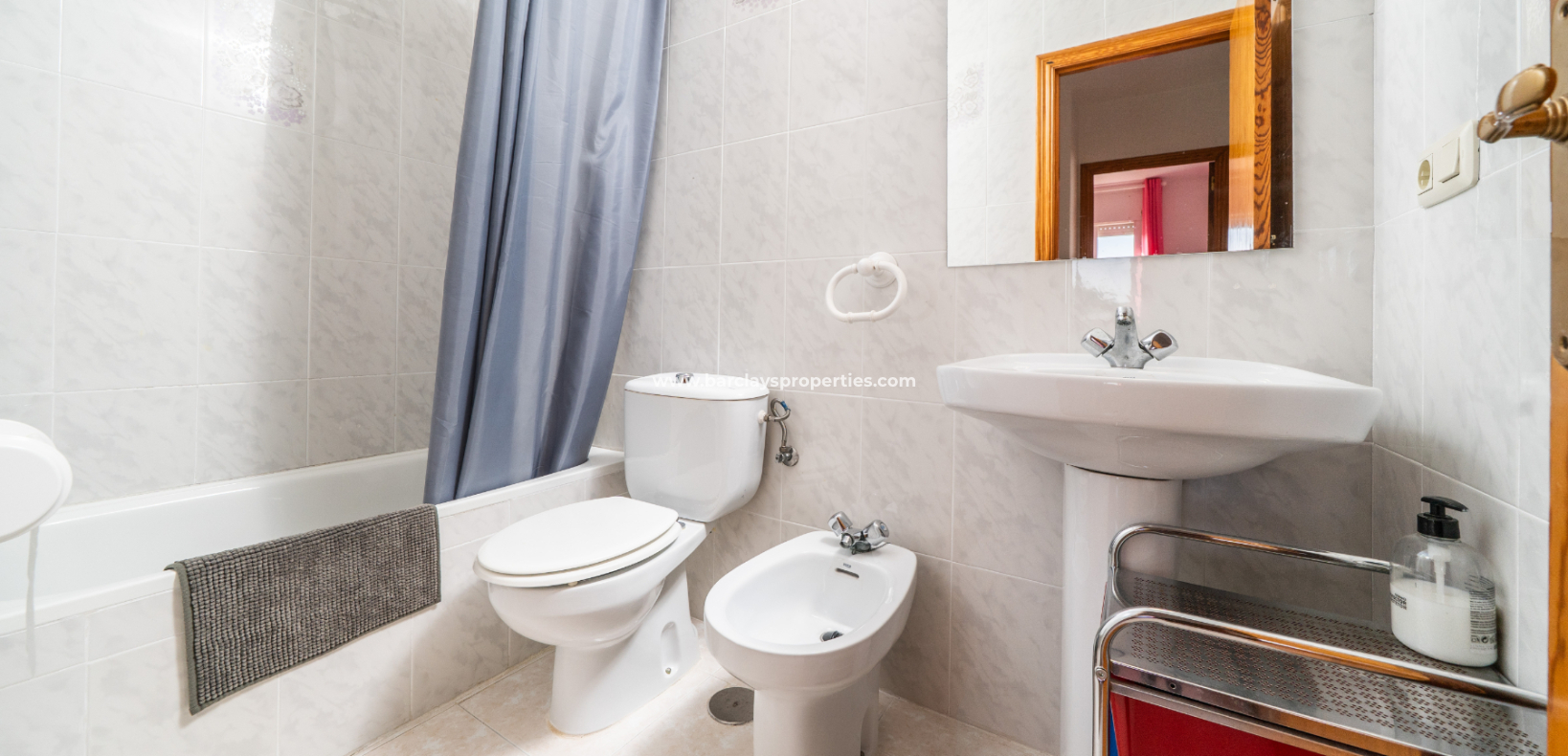 Resale - Quad - Urb. La Marina