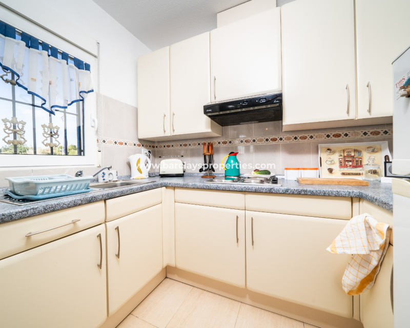 Resale - Quad - Urb. La Marina