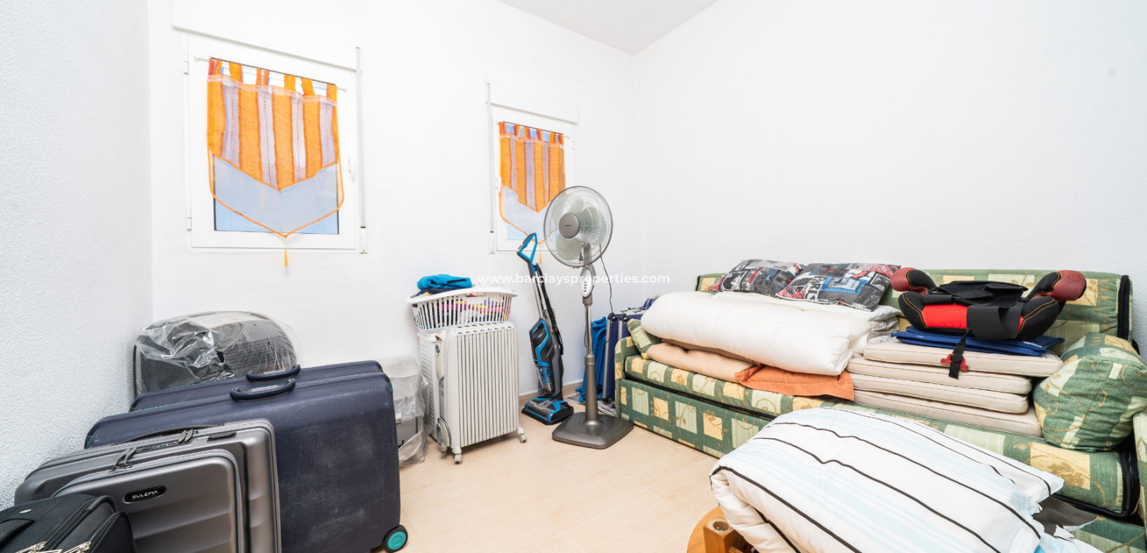 Resale - Quad - Urb. La Marina