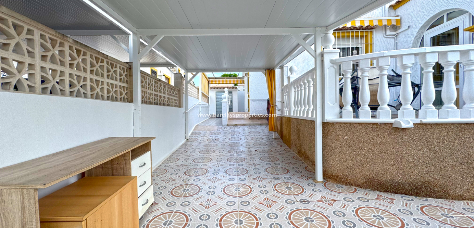 Resale - Quad - Urb. La Marina