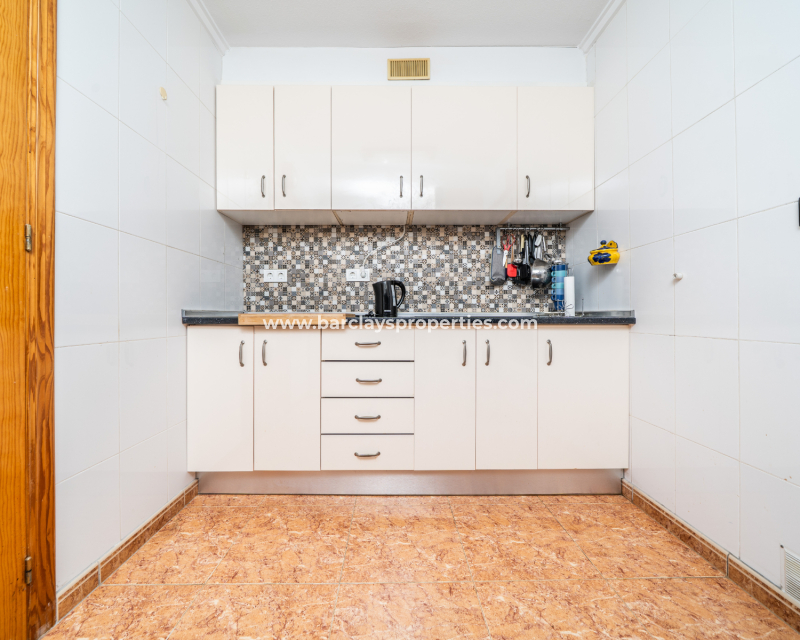 Resale - Quad - Urb. La Marina