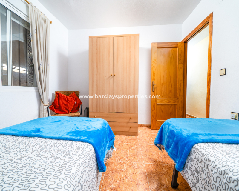 Resale - Quad - Urb. La Marina