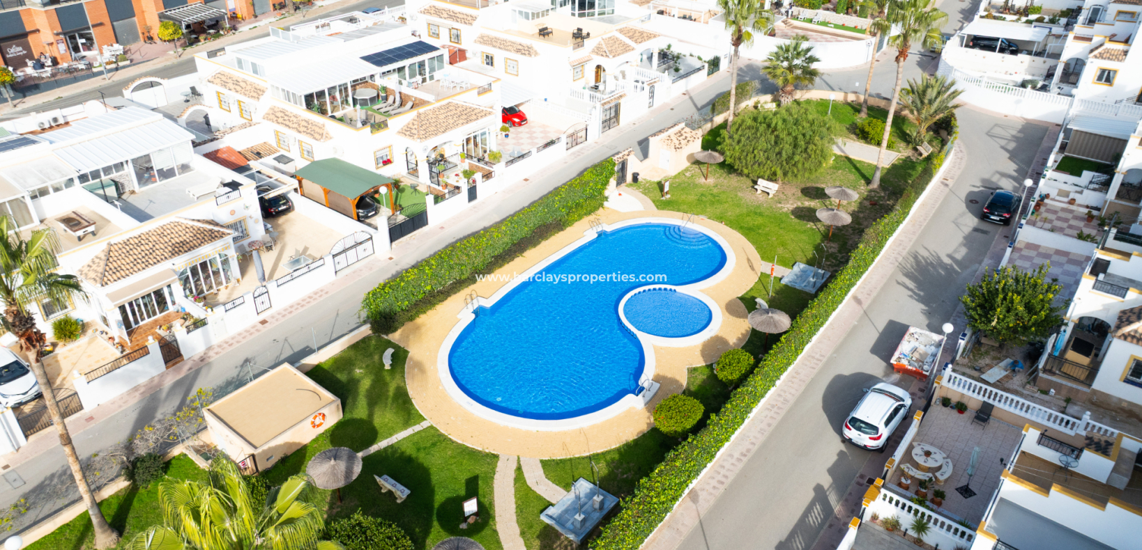 Resale - Quad - Urb. La Marina