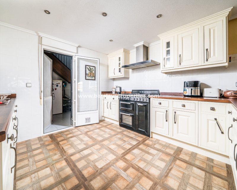 Resale - Quad - Urb. La Marina