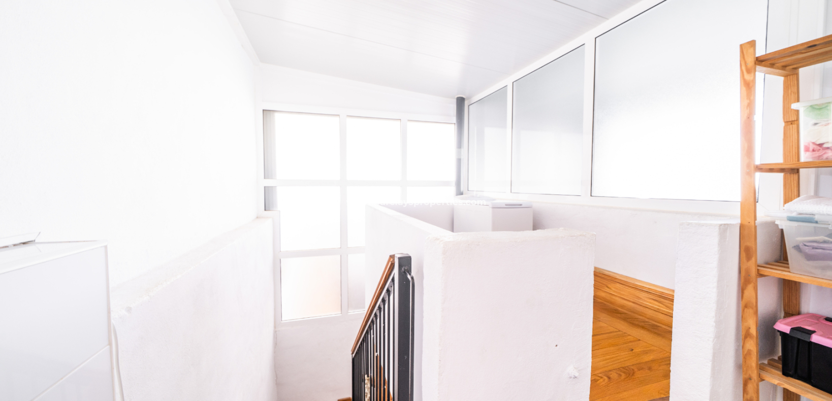 Resale - Quad - Urb. La Marina