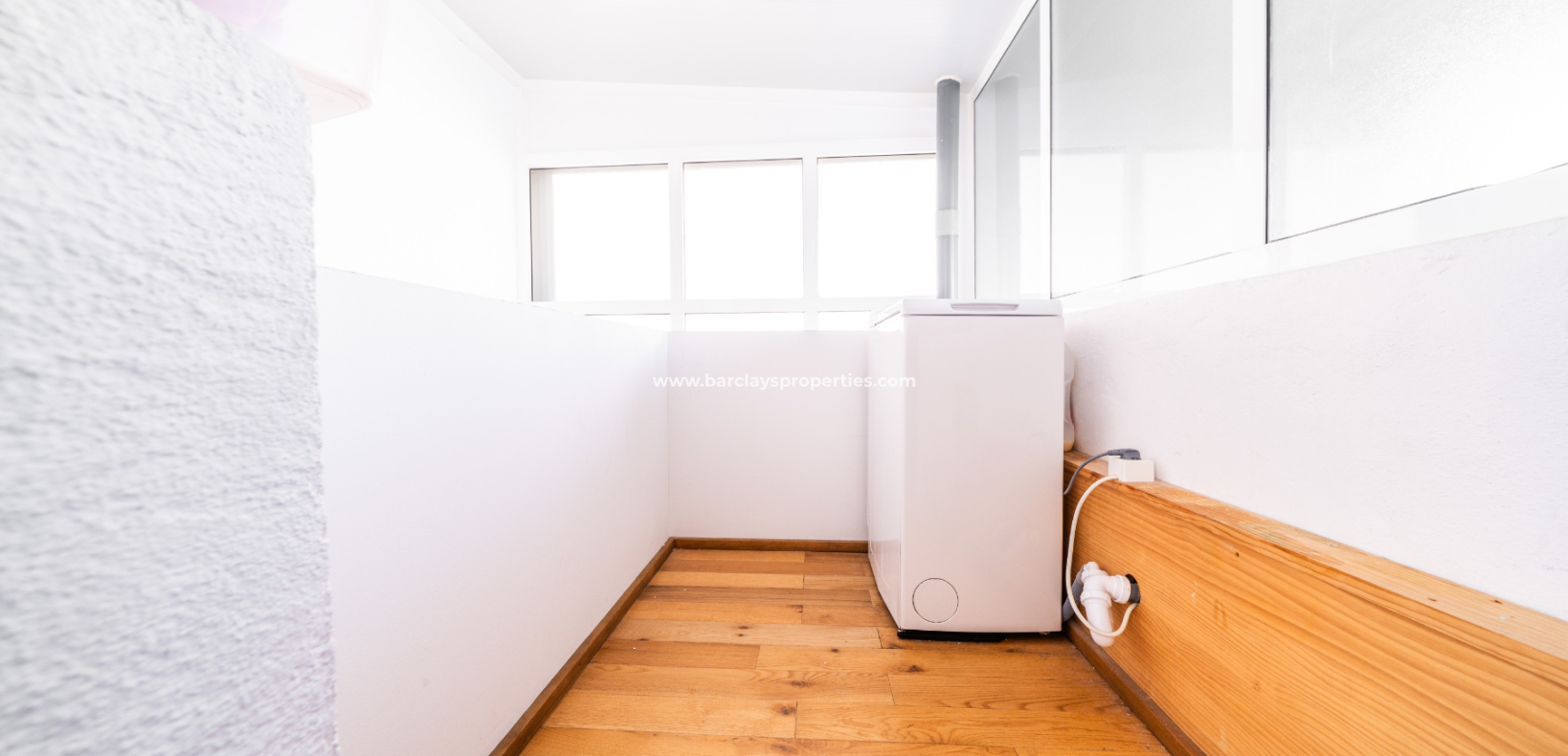 Resale - Quad - Urb. La Marina