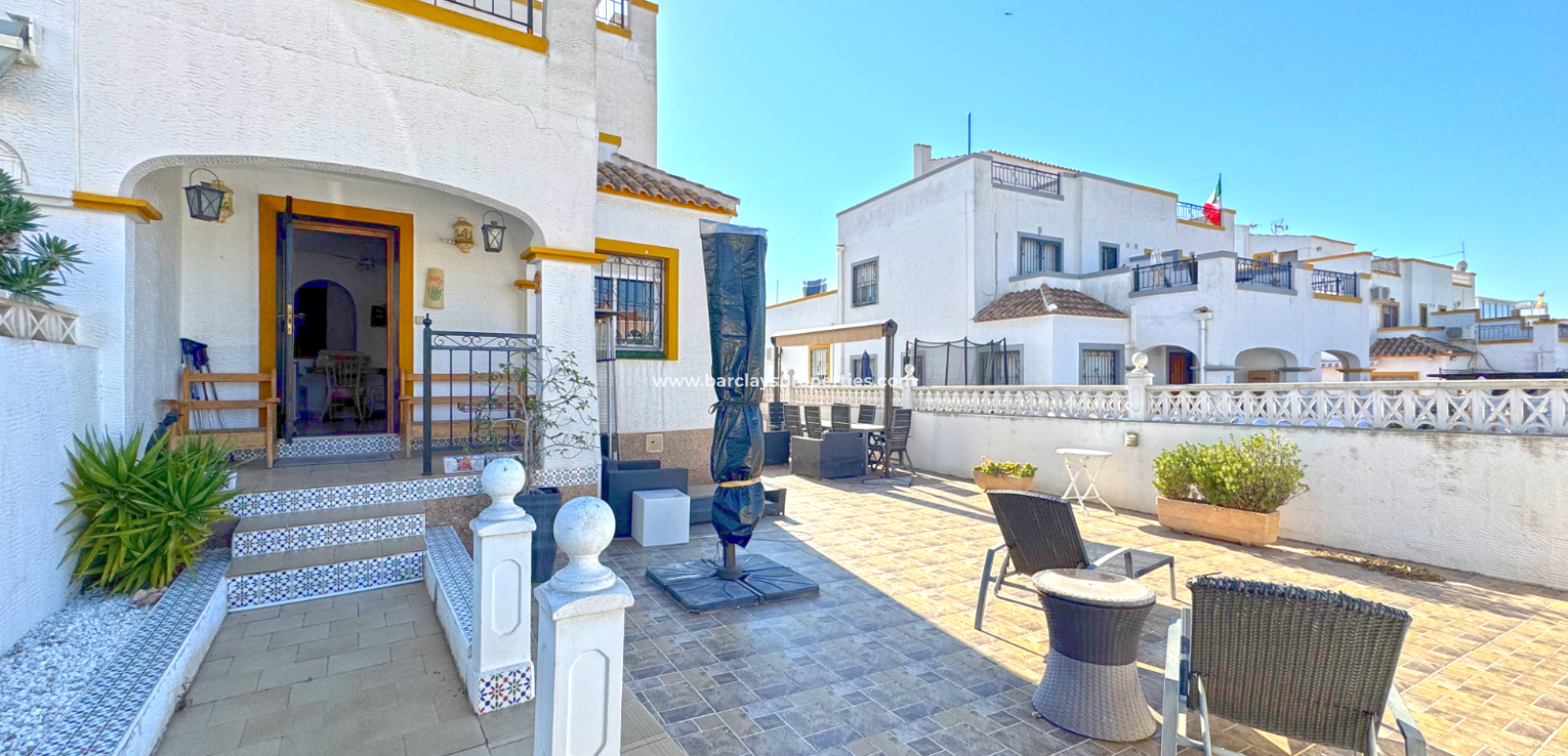 Resale - Quad - Urb. La Marina