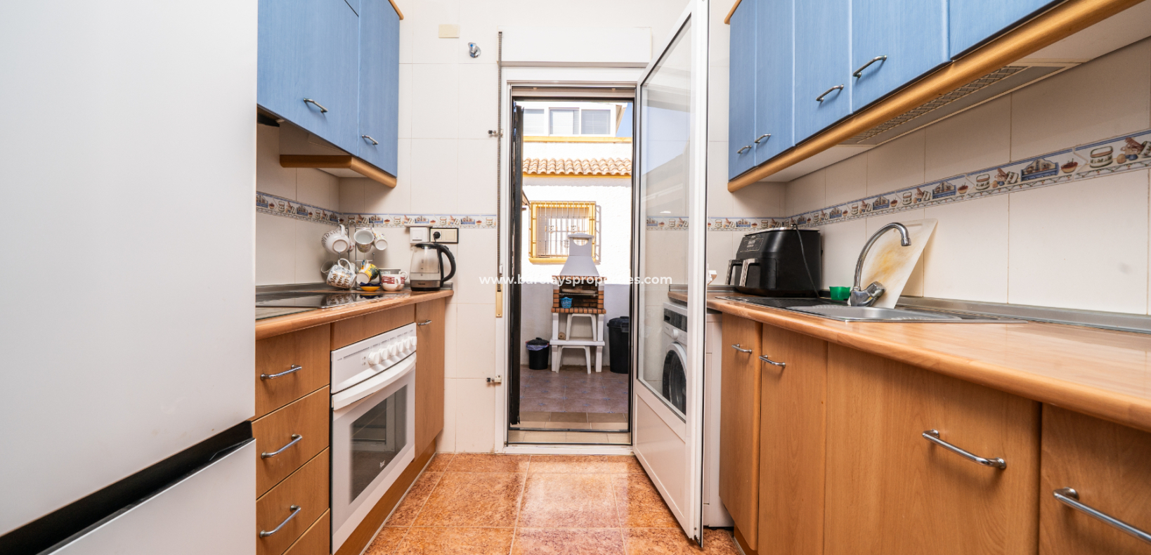 Resale - Quad - Urb. La Marina