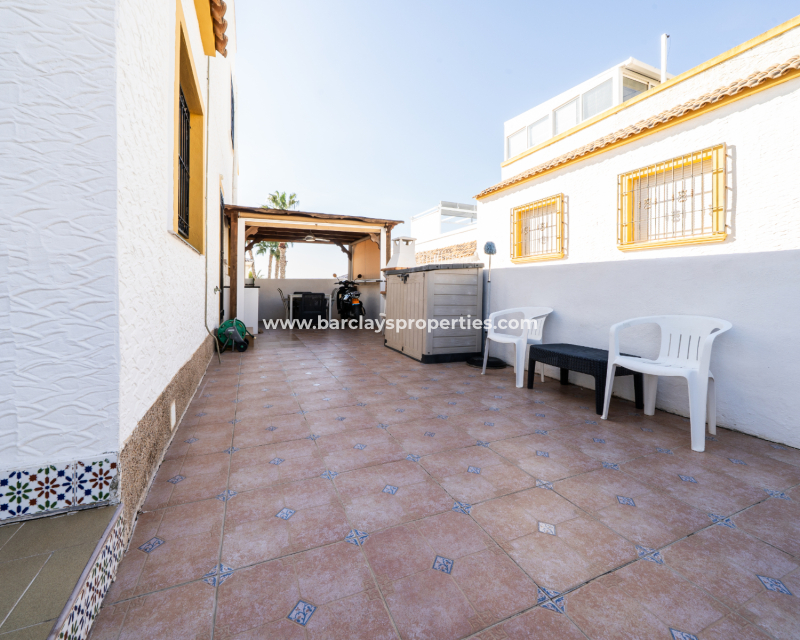 Resale - Quad - Urb. La Marina