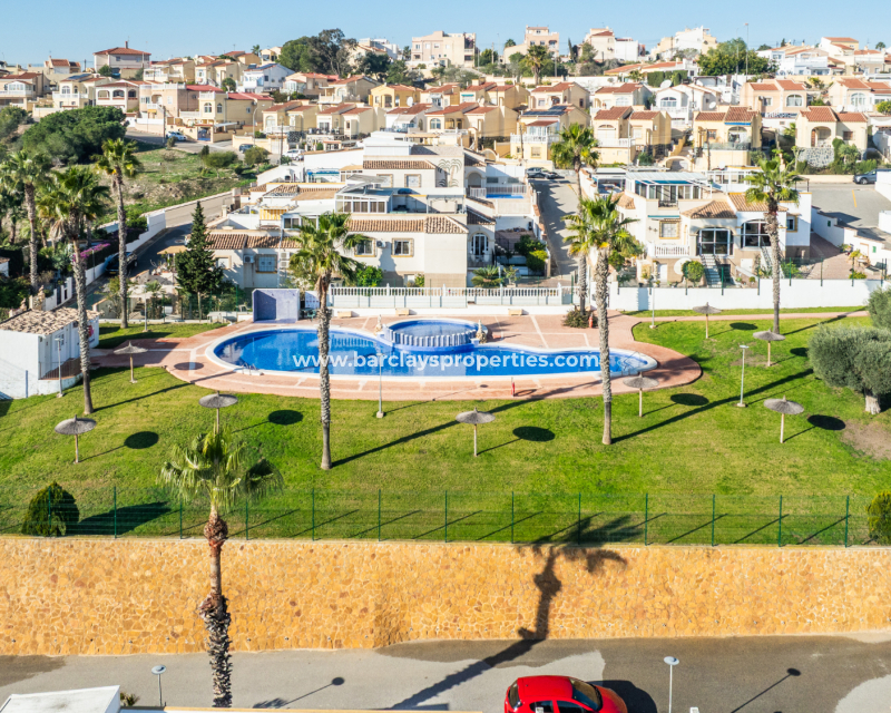 Resale - Quad - Urb. La Marina