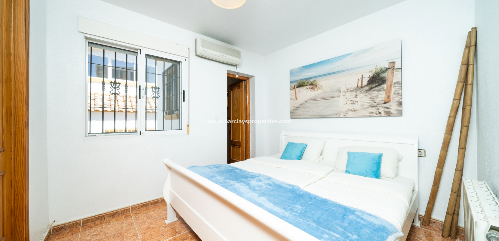 Resale - Quad - Urb. La Marina