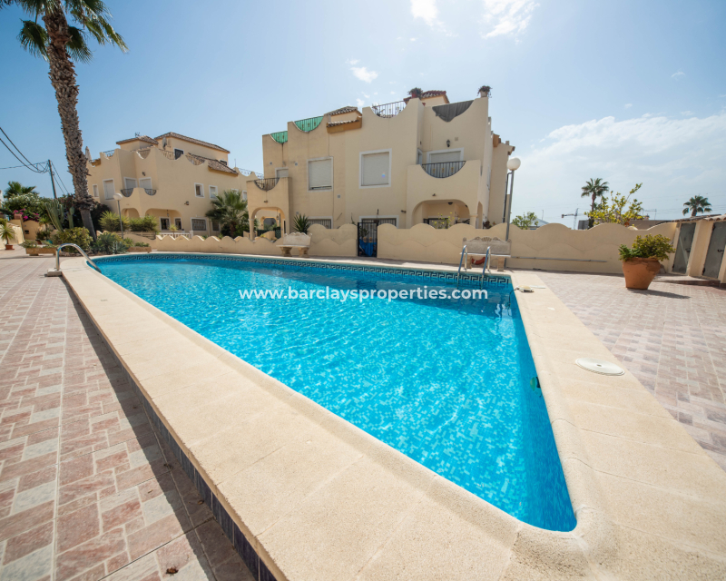 Resale - Quad - Urb. La Marina