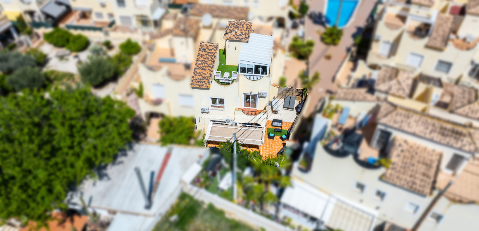 Resale - Quad - Urb. La Marina