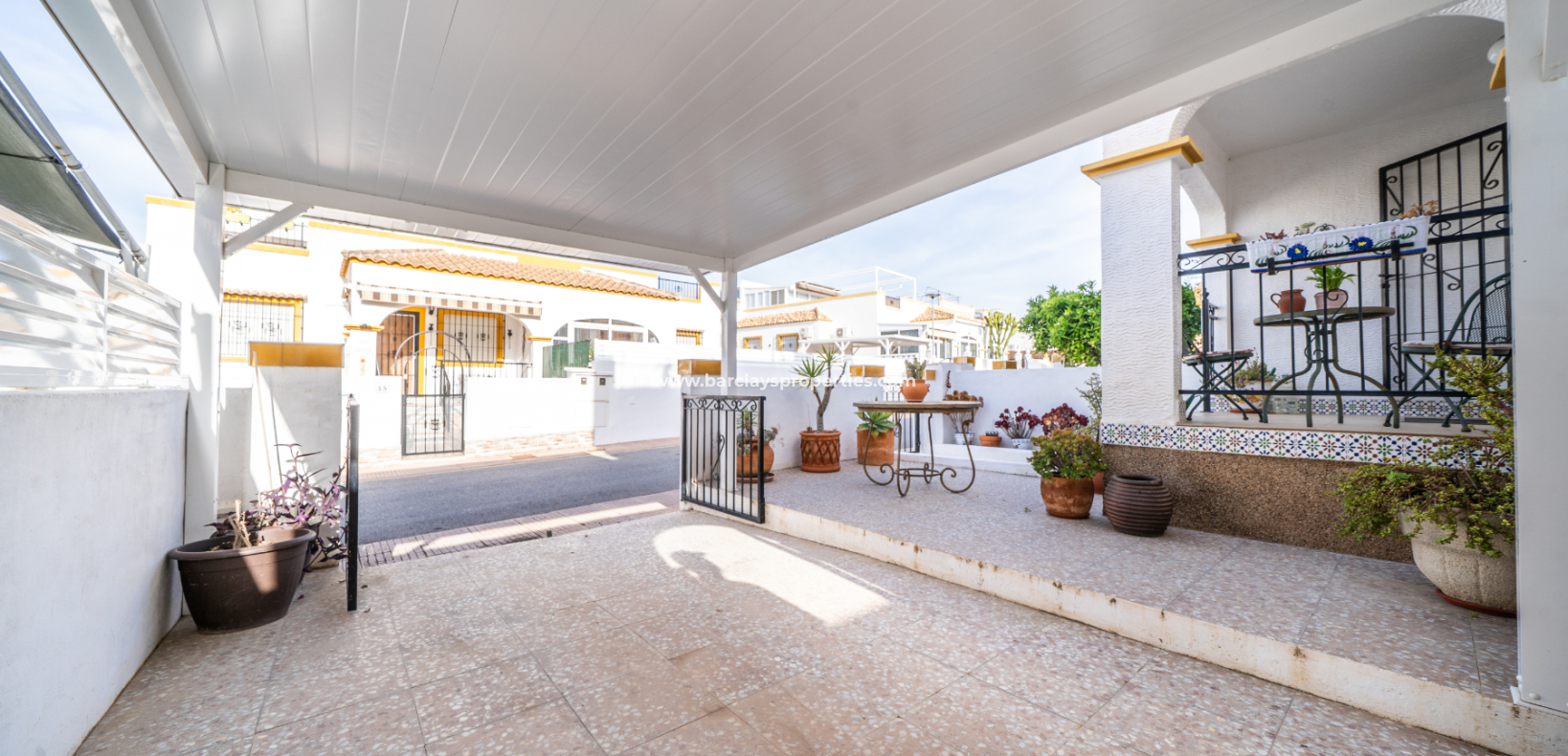 Resale - Quad - Urb. La Marina