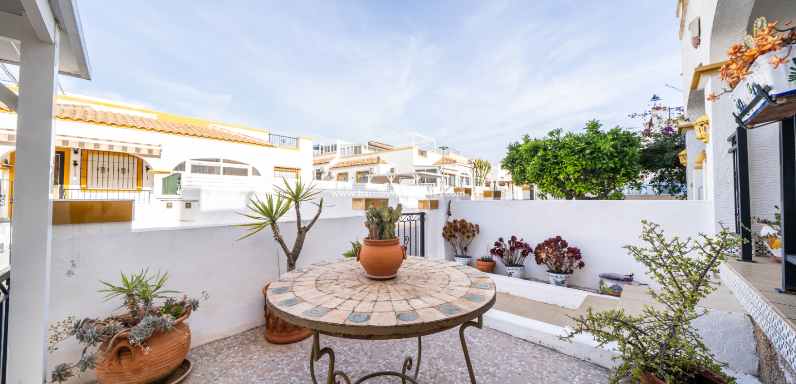 Resale - Quad - Urb. La Marina