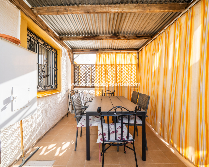 Resale - Quad - Urb. La Marina