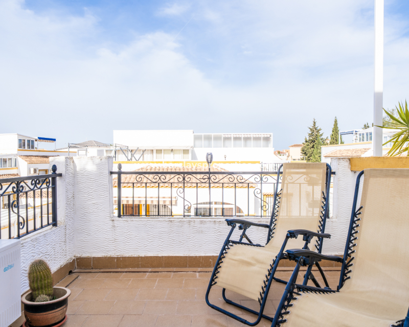 Resale - Quad - Urb. La Marina