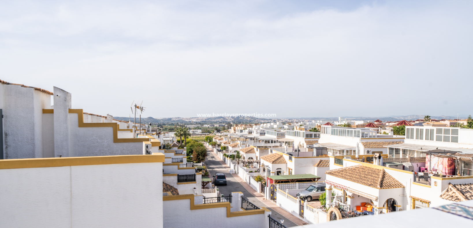 Resale - Quad - Urb. La Marina