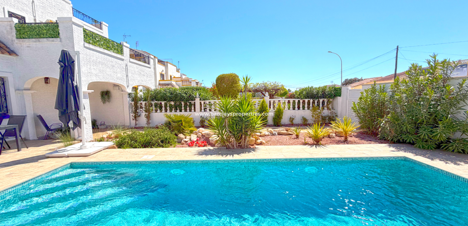 Resale - Quad - Urb. La Marina