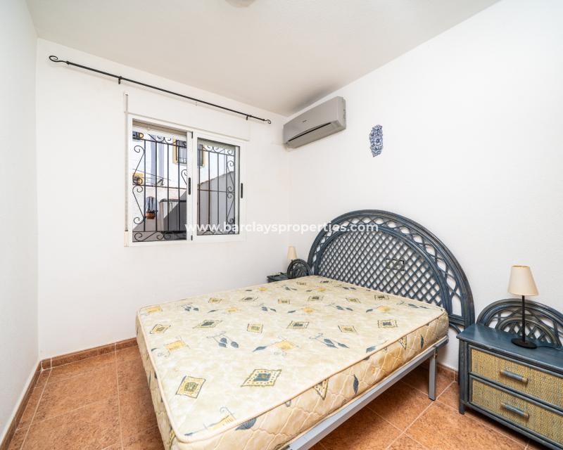 Resale - Quad - Urb. La Marina