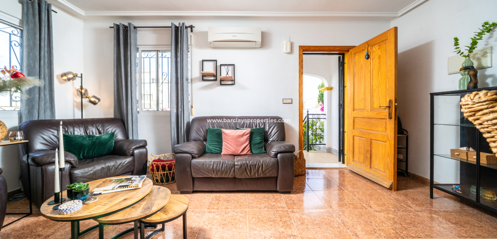 Resale - Quad - Urb. La Marina