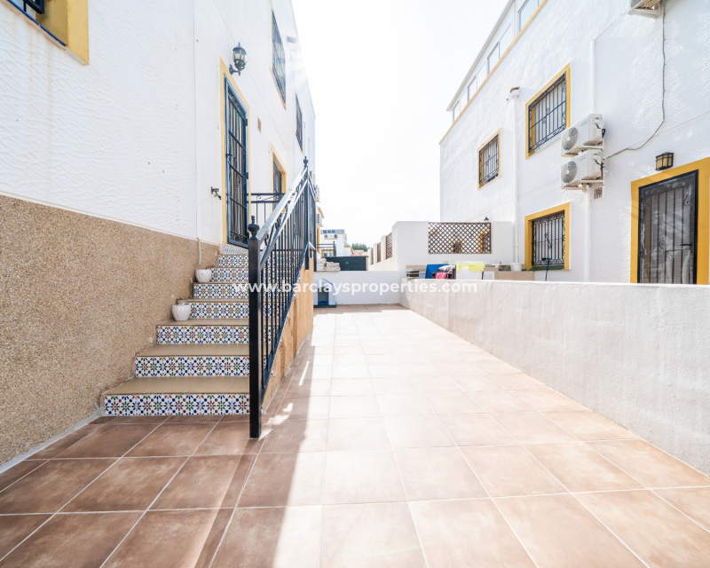 Resale - Quad - Urb. La Marina