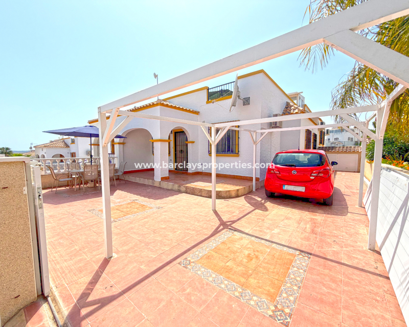 Resale - Quad - Urb. La Marina