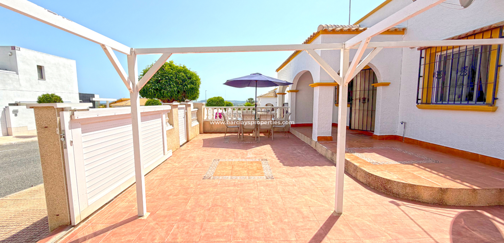 Resale - Quad - Urb. La Marina