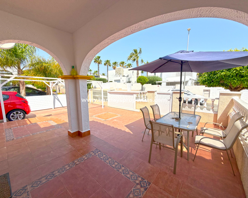 Resale - Quad - Urb. La Marina