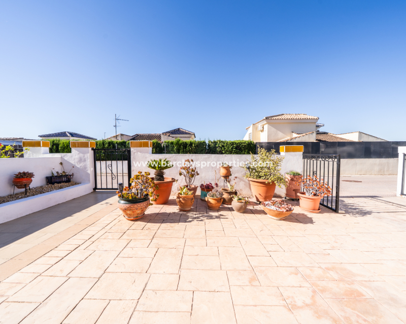 Resale - Quad - Urb. La Marina