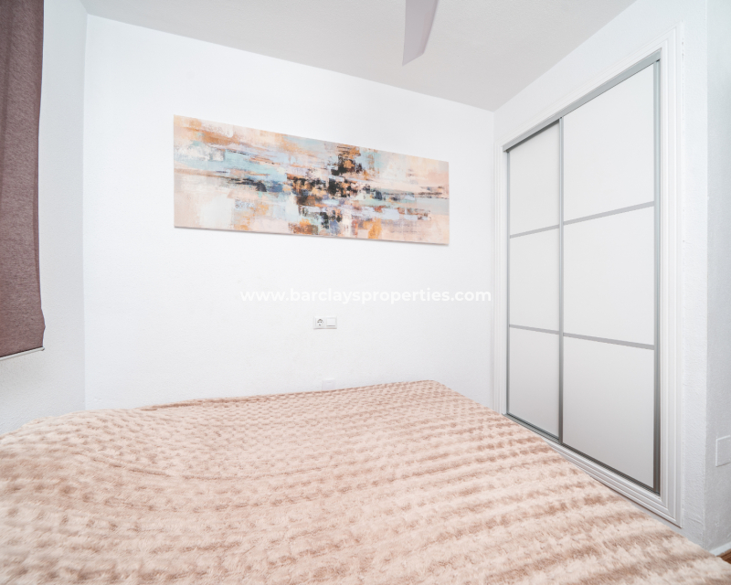Resale - Quad - Urb. La Marina